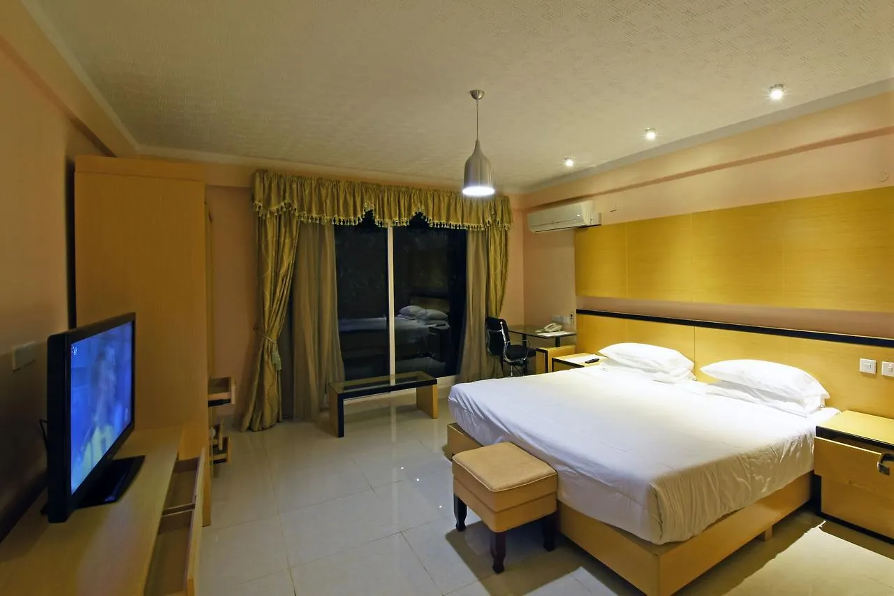 Imperial Golf View Hotel Entebbe